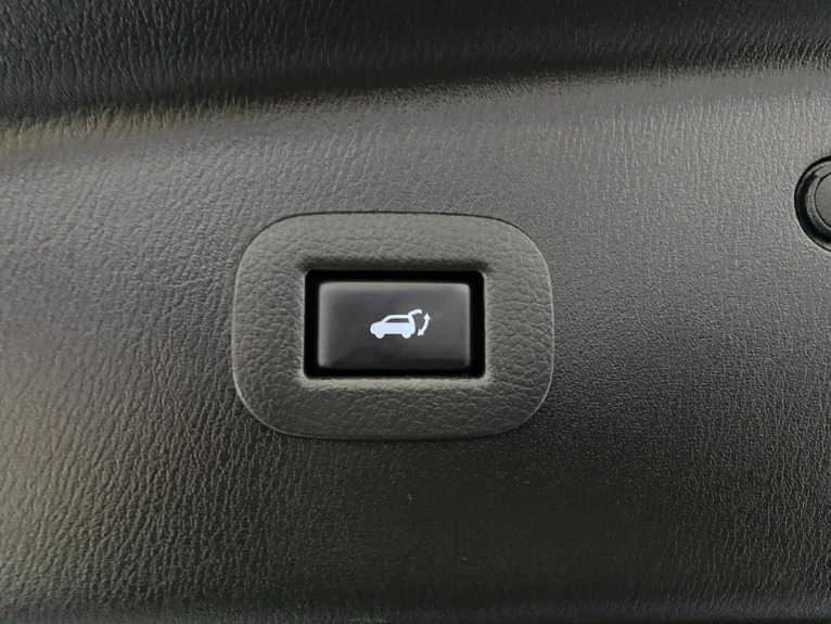 Used-2012-INFINITI-QX56-4X4