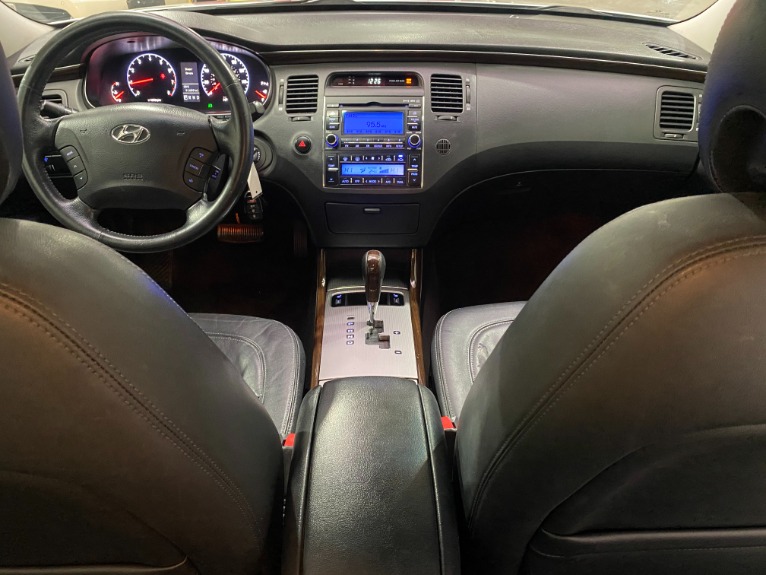 Used-2009-Hyundai-Azera-GLS-FWD