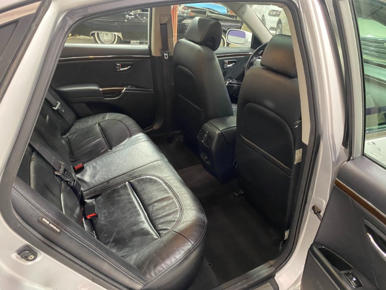 Used-2009-Hyundai-Azera-GLS-FWD