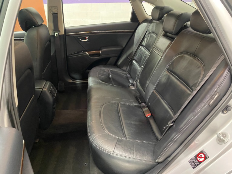 Used-2009-Hyundai-Azera-GLS-FWD