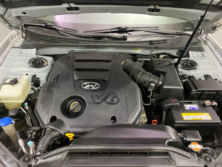 Used-2009-Hyundai-Azera-GLS-FWD