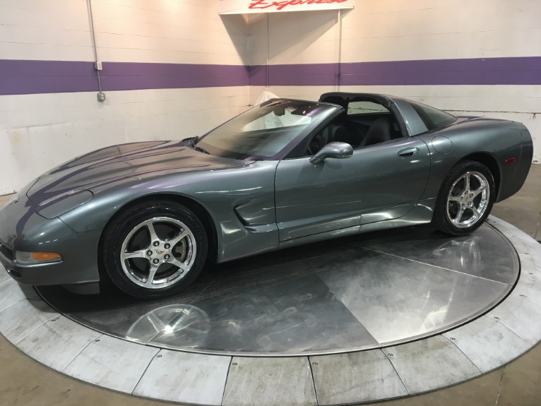 Used-2003-Chevrolet-Corvette-50th-Anniversary-Manual