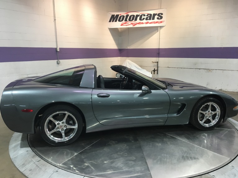Used-2003-Chevrolet-Corvette-50th-Anniversary-Manual