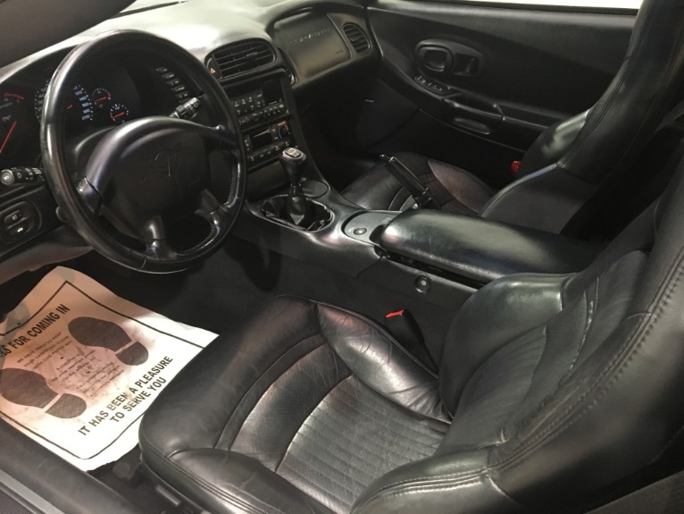 Used-2003-Chevrolet-Corvette-50th-Anniversary-Manual