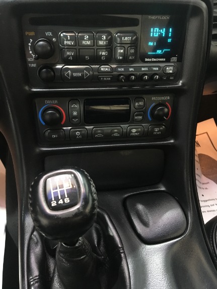 Used-2003-Chevrolet-Corvette-50th-Anniversary-Manual