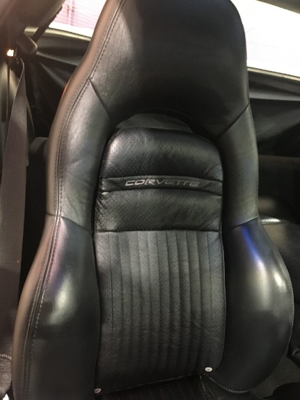 Used-2003-Chevrolet-Corvette-50th-Anniversary-Manual