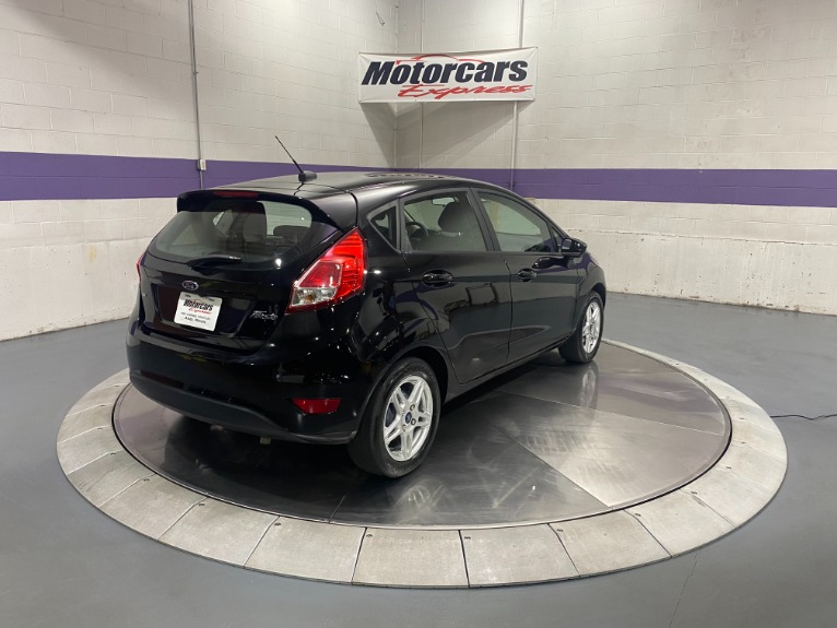 Used-2019-Ford-Fiesta-SE-Hatchback-FWD