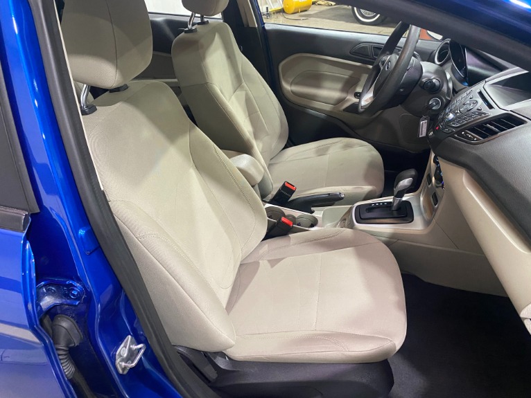 Used-2019-Ford-Fiesta-SE-FWD