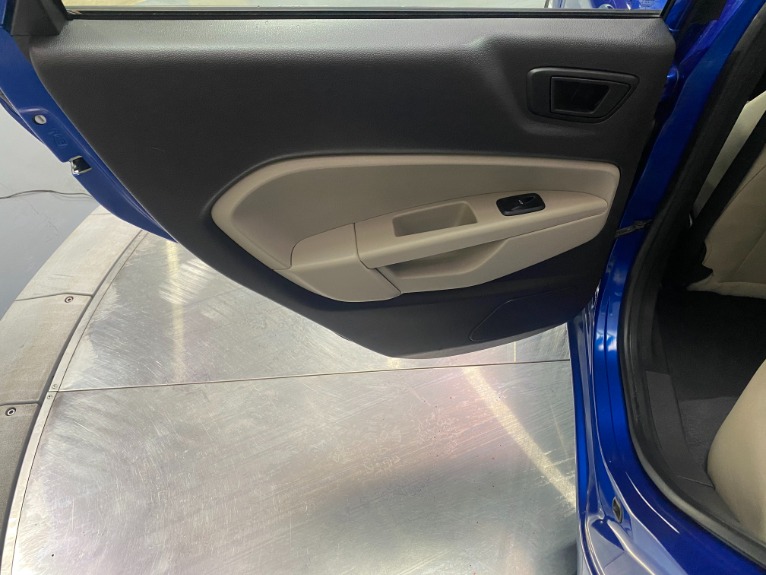 Used-2019-Ford-Fiesta-SE-FWD