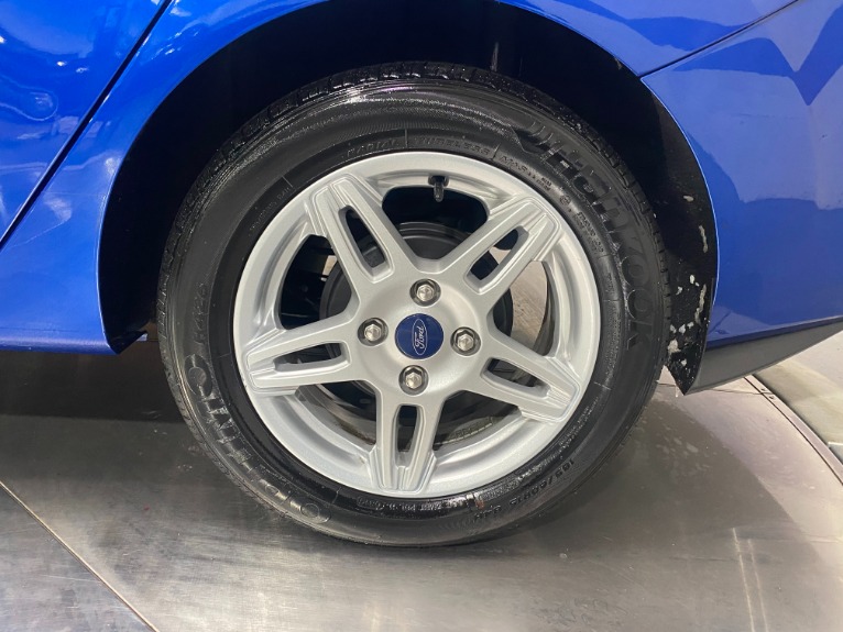 Used-2019-Ford-Fiesta-SE-FWD