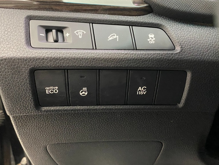 Used-2013-Hyundai-Santa-Fe-Limited-FWD