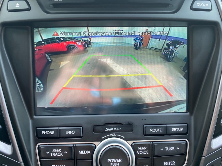 Used-2013-Hyundai-Santa-Fe-Limited-FWD