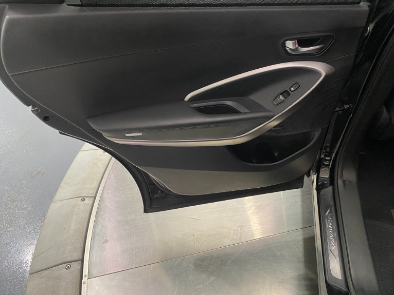 Used-2013-Hyundai-Santa-Fe-Limited-FWD