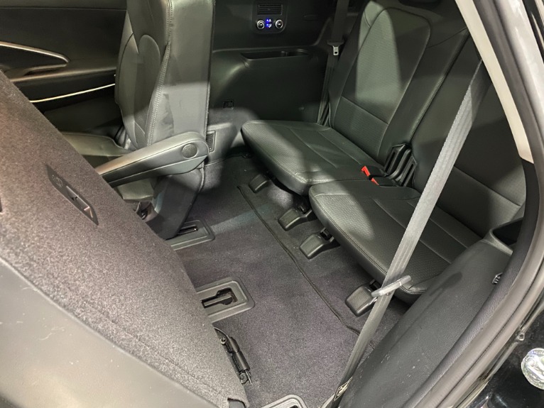 Used-2013-Hyundai-Santa-Fe-Limited-FWD