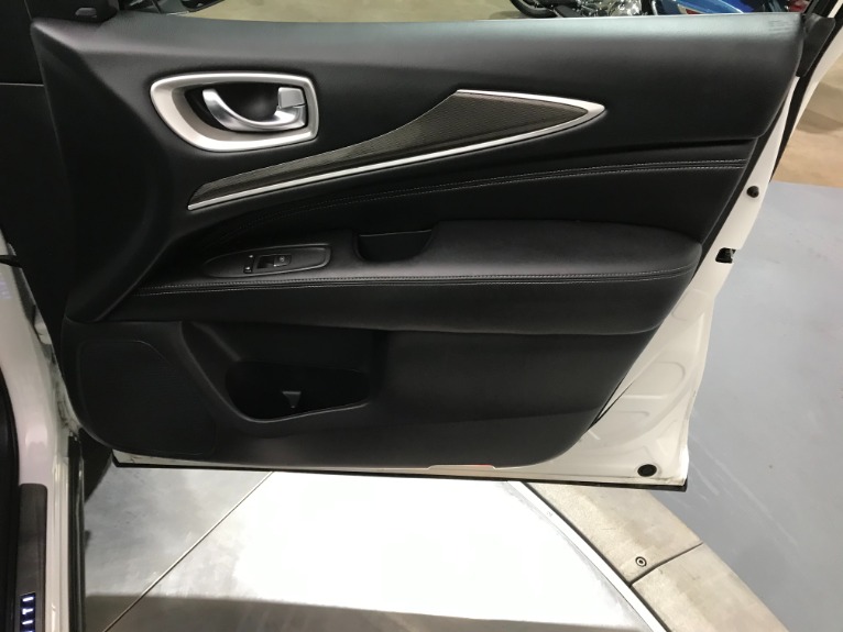 Used-2017-INFINITI-QX60-AWD