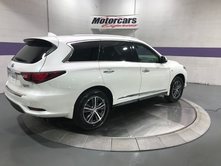 Used-2017-INFINITI-QX60-AWD