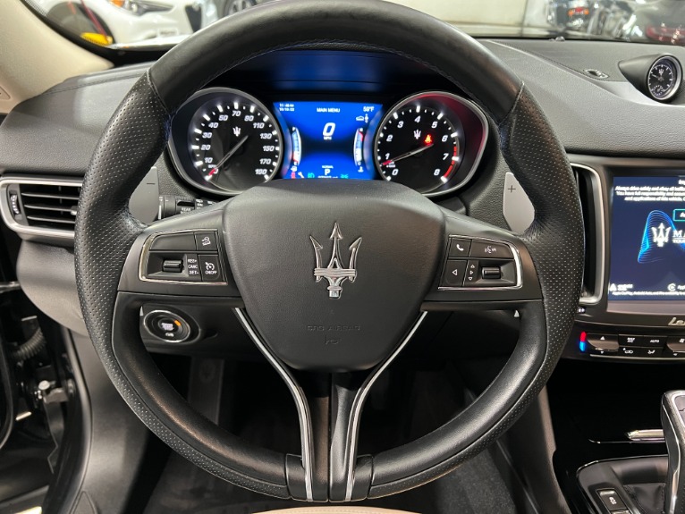 Used-2020-Maserati-Levante-SQ4
