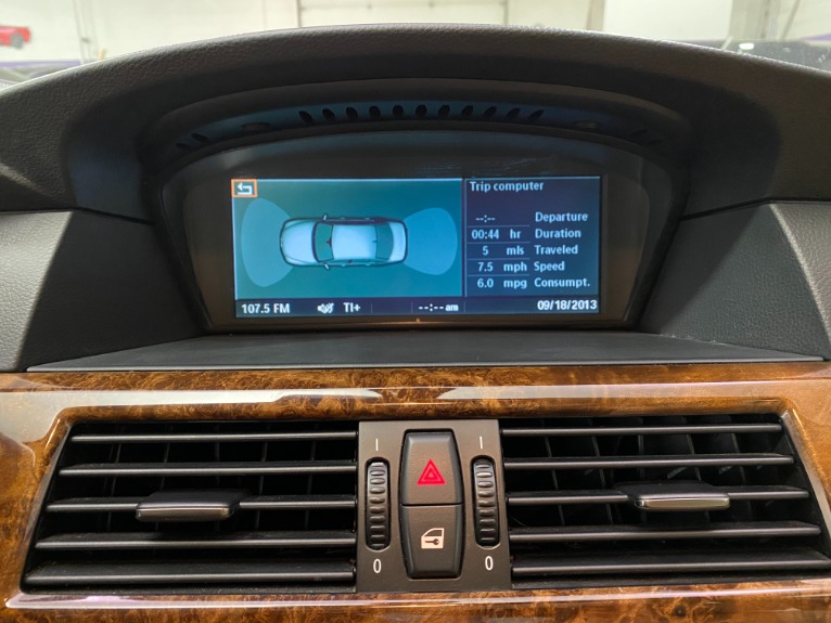 Used-2007-BMW-5-Series-550i-RWD