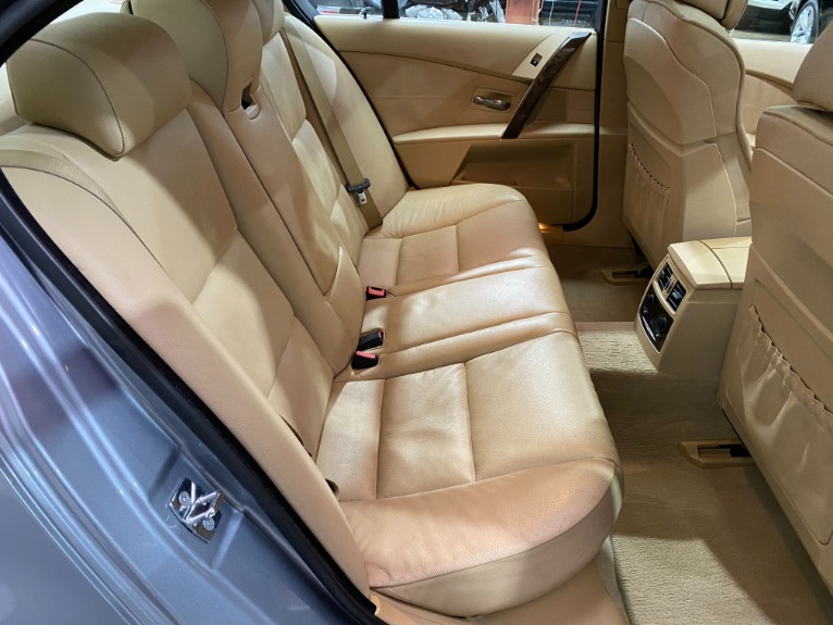 Used-2007-BMW-5-Series-550i-RWD