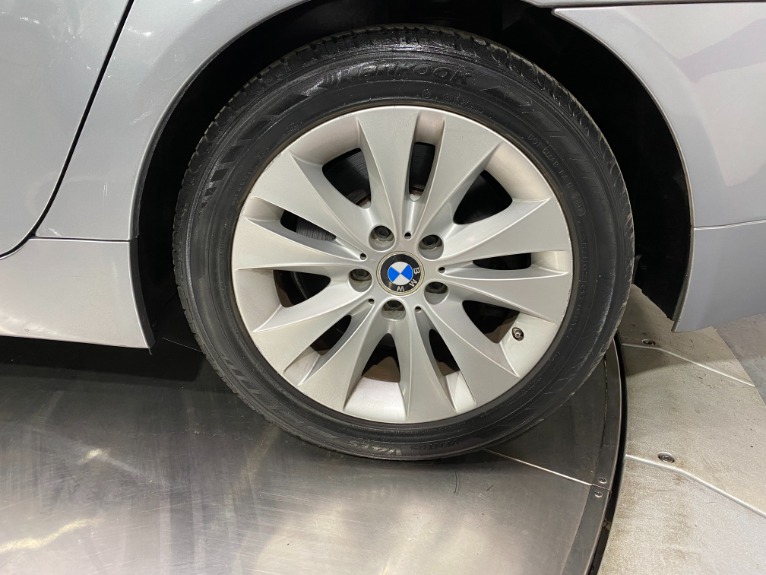 Used-2007-BMW-5-Series-550i-RWD