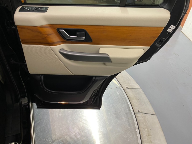 Used-2008-Land-Rover-Range-Rover-Sport-HSE-4X4