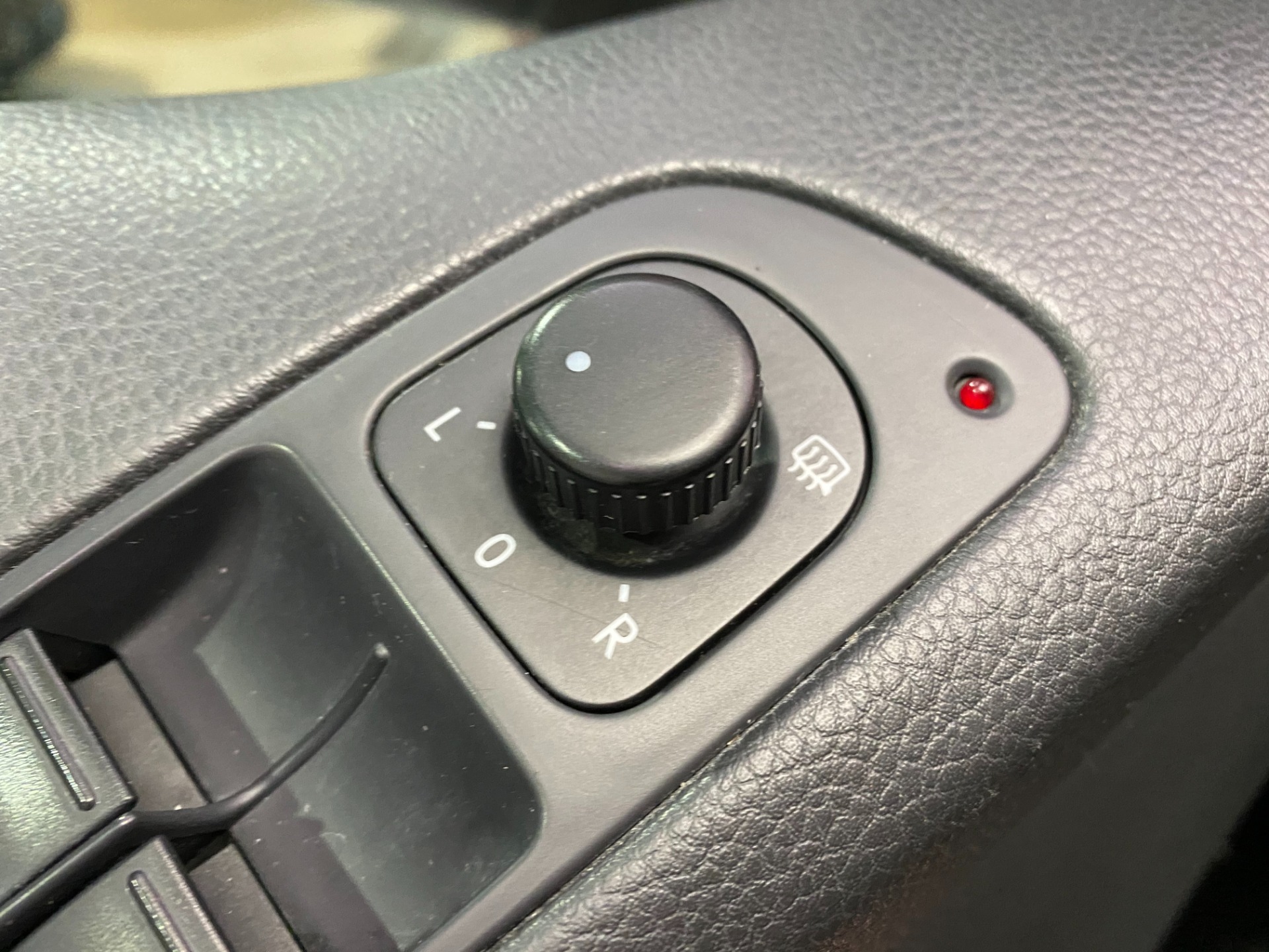 Used-2014-Volkswagen-Tiguan-S-4Motion-AWD