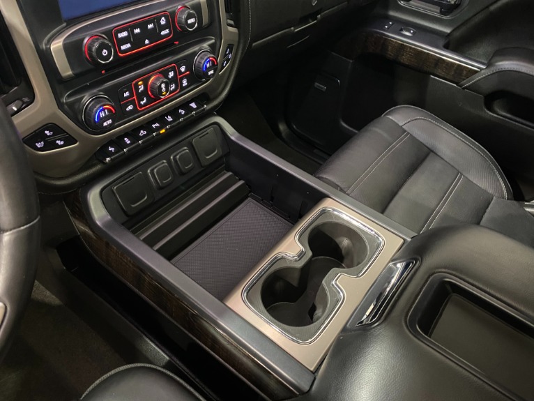 Used-2015-GMC-Sierra-2500HD-Diesel-Denali