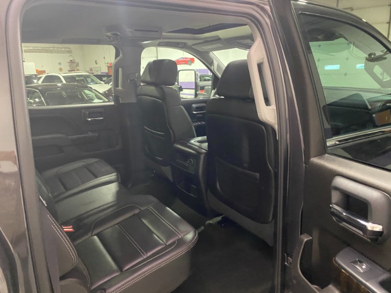 Used-2015-GMC-Sierra-2500HD-Diesel-Denali