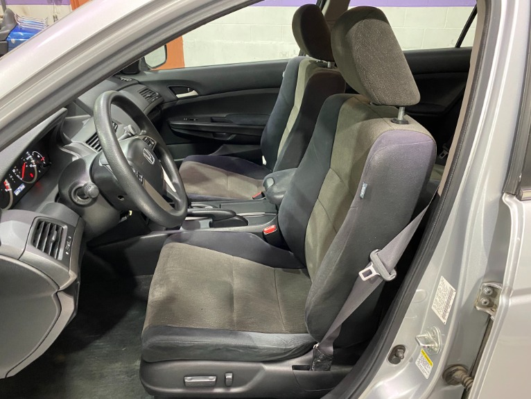 Used-2009-Honda-Accord-LX-P