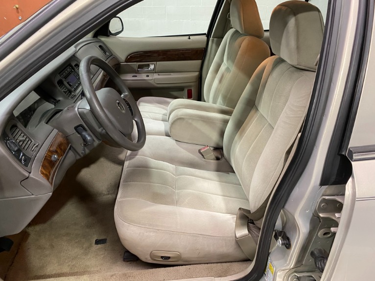 Used-2008-Mercury-Grand-Marquis-GS