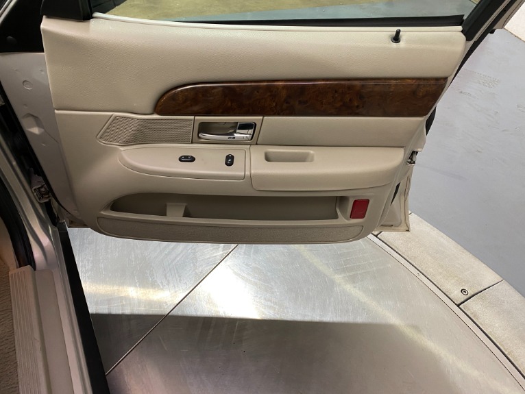 Used-2008-Mercury-Grand-Marquis-GS