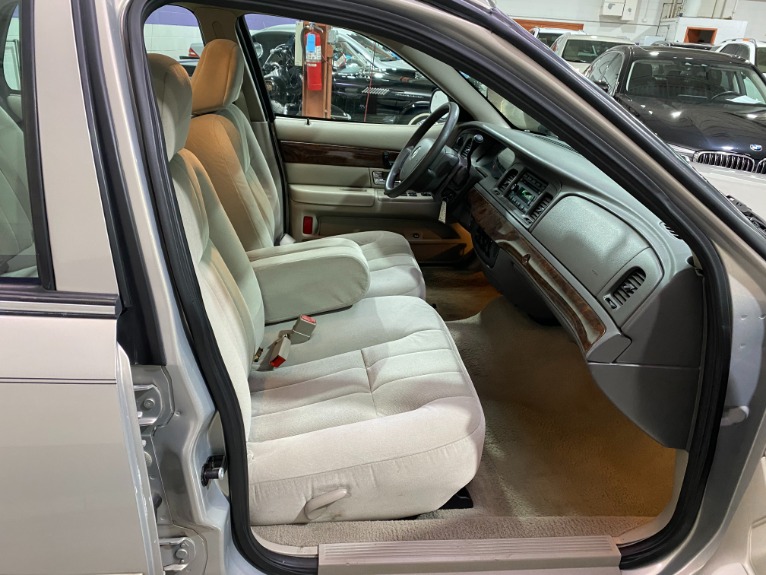 Used-2008-Mercury-Grand-Marquis-GS