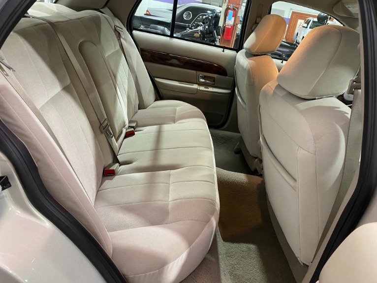 Used-2008-Mercury-Grand-Marquis-GS