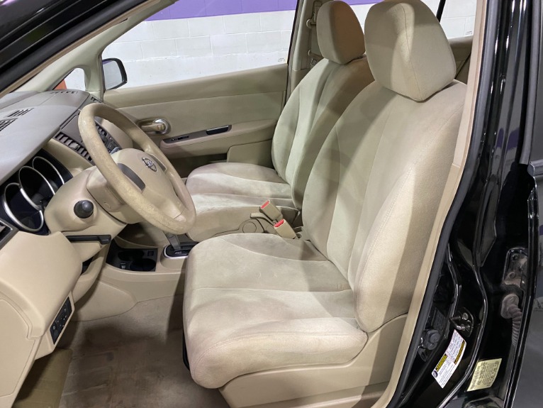 Used-2007-Nissan-Versa-18-S