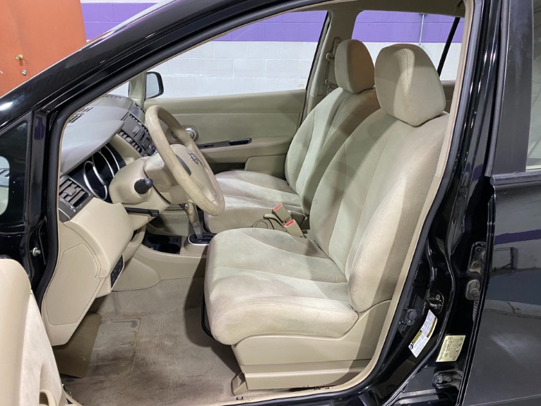 Used-2007-Nissan-Versa-18-S