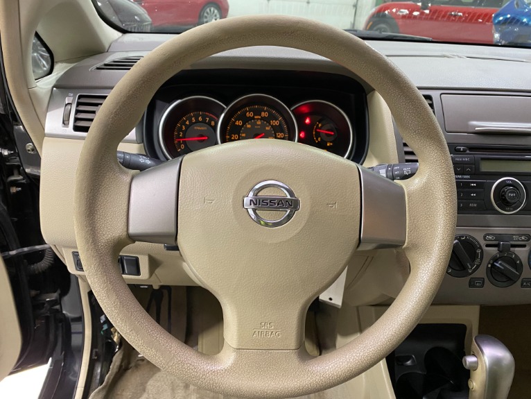 Used-2007-Nissan-Versa-18-S
