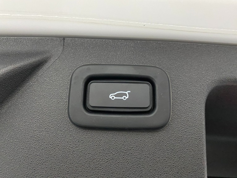 Used-2020-Land-Rover-Discovery-Sport-P250-S-AWD