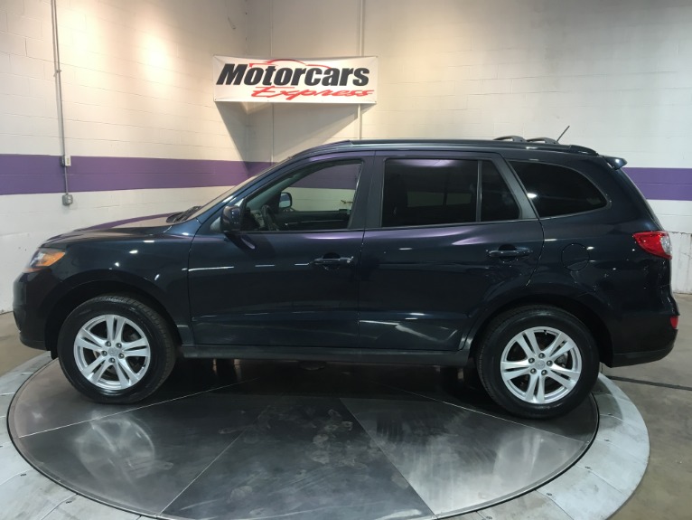 Used-2011-Hyundai-Santa-Fe-SE