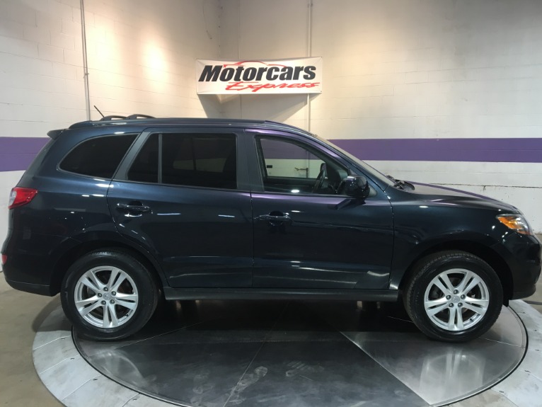 Used-2011-Hyundai-Santa-Fe-SE