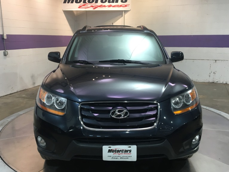 Used-2011-Hyundai-Santa-Fe-SE
