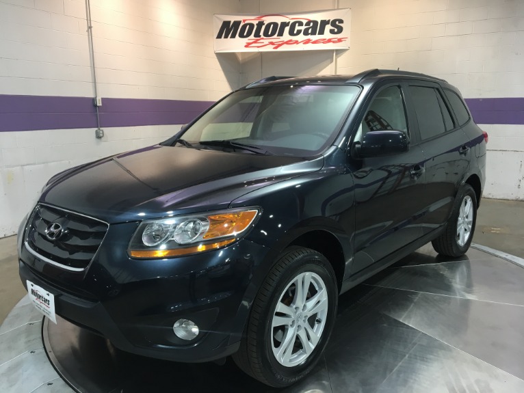 Used-2011-Hyundai-Santa-Fe-SE