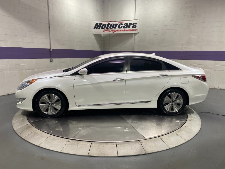Used-2013-Hyundai-Sonata-Hybrid-Limited-FWD