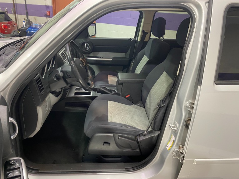 Used-2010-Dodge-Nitro-SXT-4X2