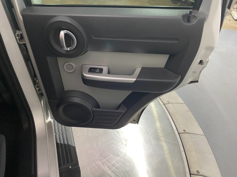 Used-2010-Dodge-Nitro-SXT-4X2