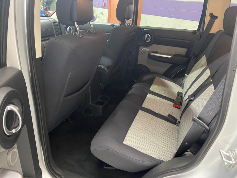 Used-2010-Dodge-Nitro-SXT-4X2