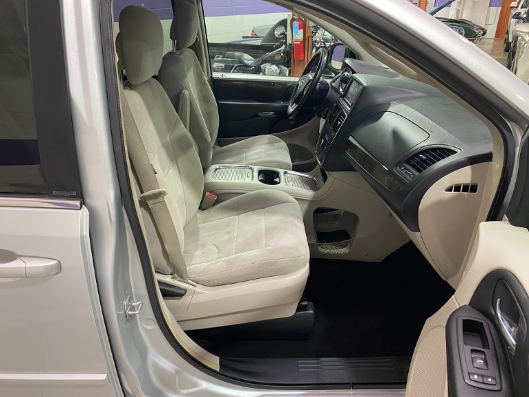 Used-2011-Dodge-Grand-Caravan-Crew-FWD