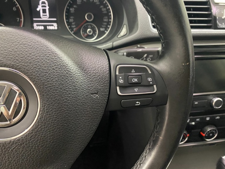 Used-2015-Volkswagen-Passat-18T-SE