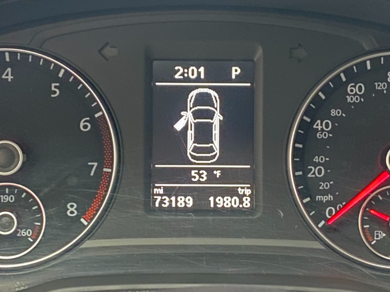 Used-2015-Volkswagen-Passat-18T-SE