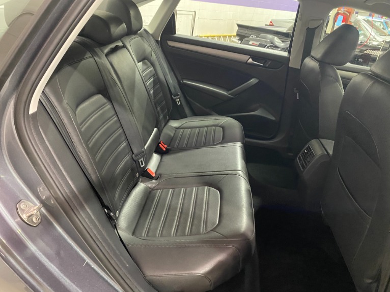 Used-2015-Volkswagen-Passat-18T-SE