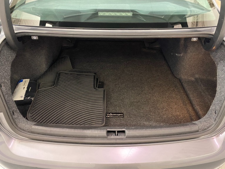 Used-2015-Volkswagen-Passat-18T-SE
